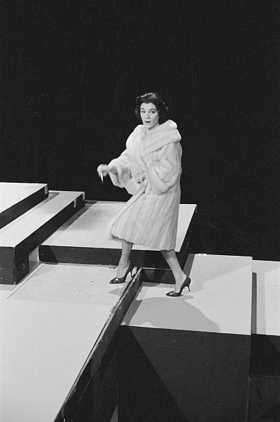 Connie Francis during rehearsals at the ATV television studios 1960 OLD PHOTO