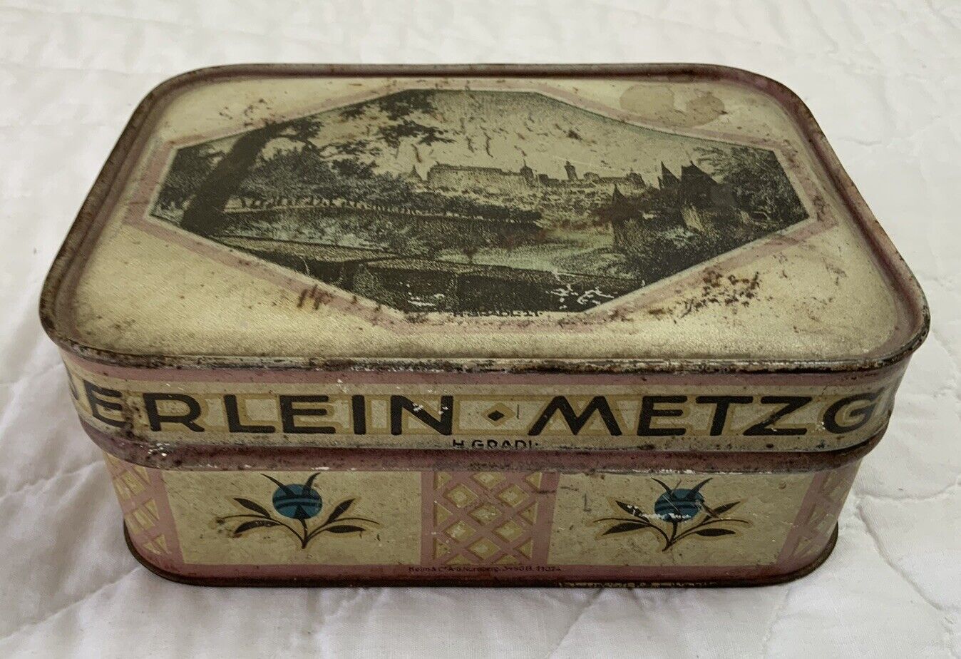 Antique Advertising Tin, Litho, Haeberlein-Metzger - A - G - Nurnberg Biscuits