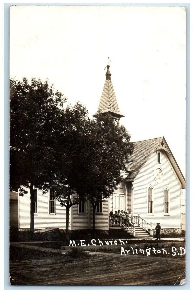 1913 Methodist Episcopal Church Arlington South Dakota SD RPPC Photo Postcard