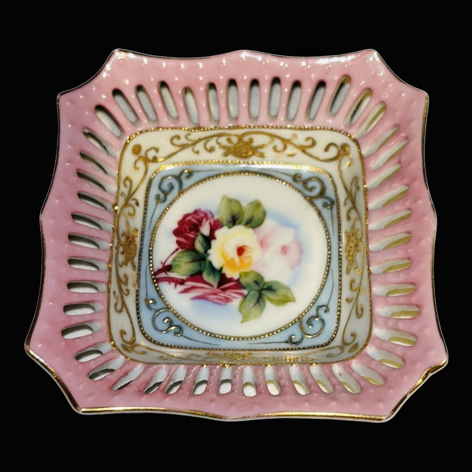 Vintage, Hand Painted Retuculated Bavarian Porcelain Trinket Dish. 