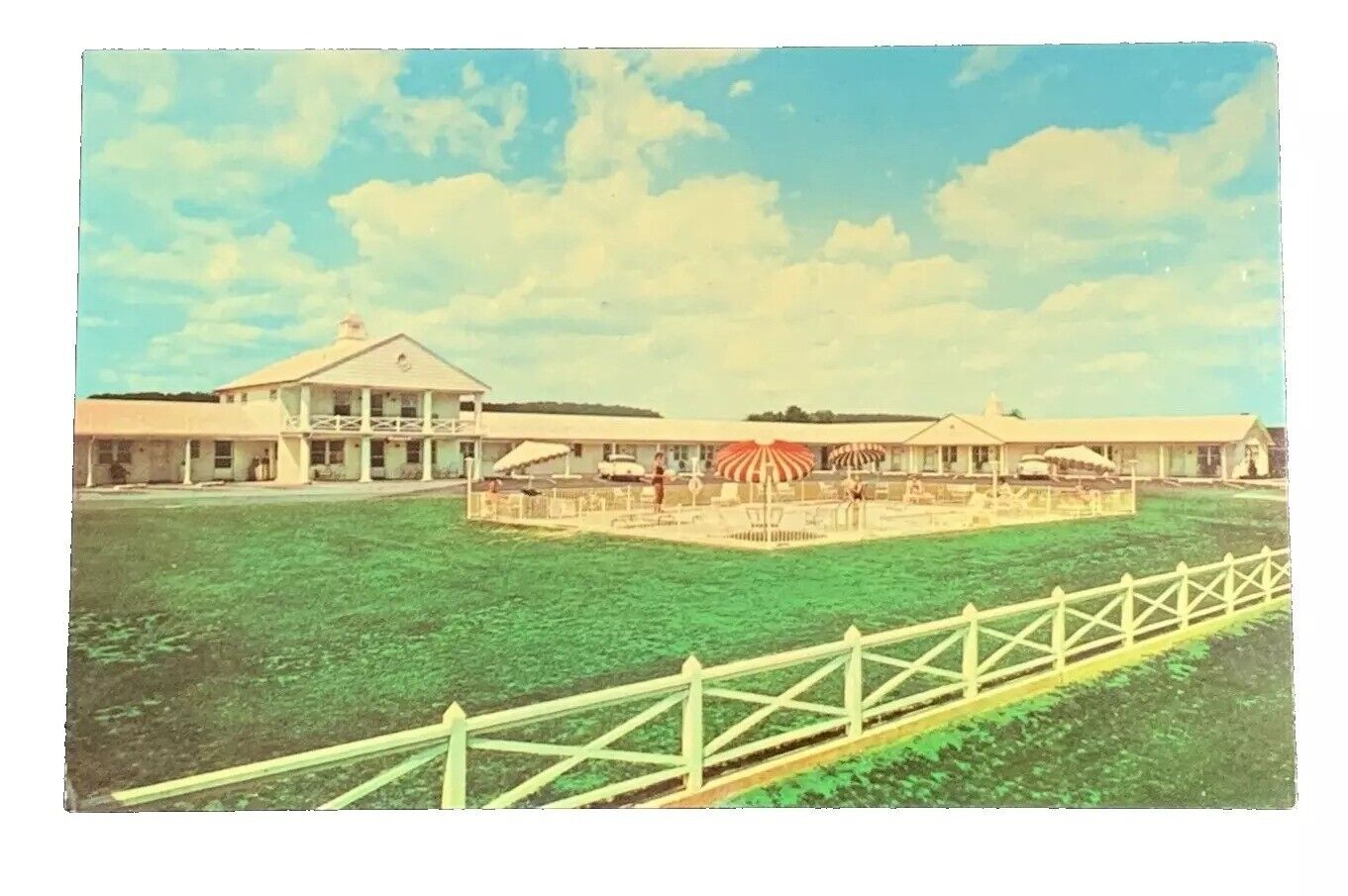 Palmyra Motel The Heart of Pennsylvania Dutch Country Postcard Unposted Vintage