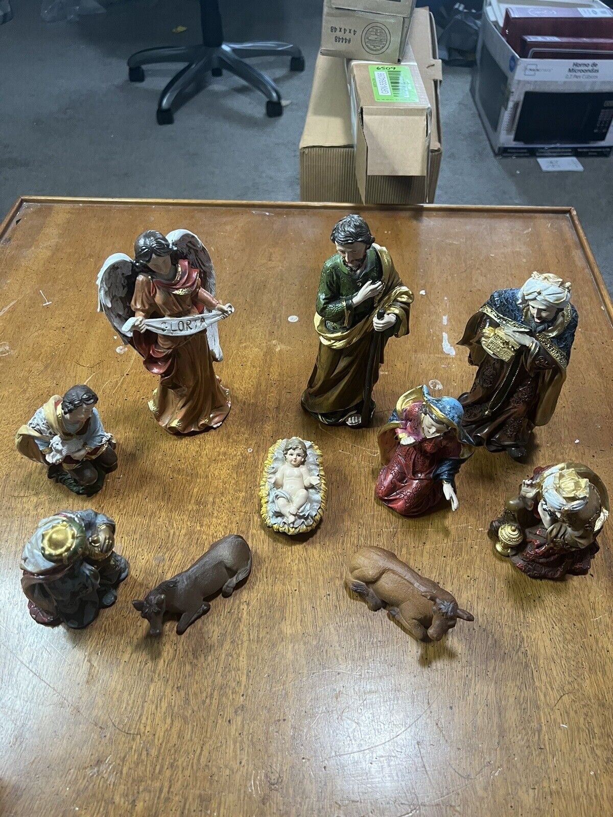Zayton Nativity Set Christmas Figurines New Open Box 11 Pieces