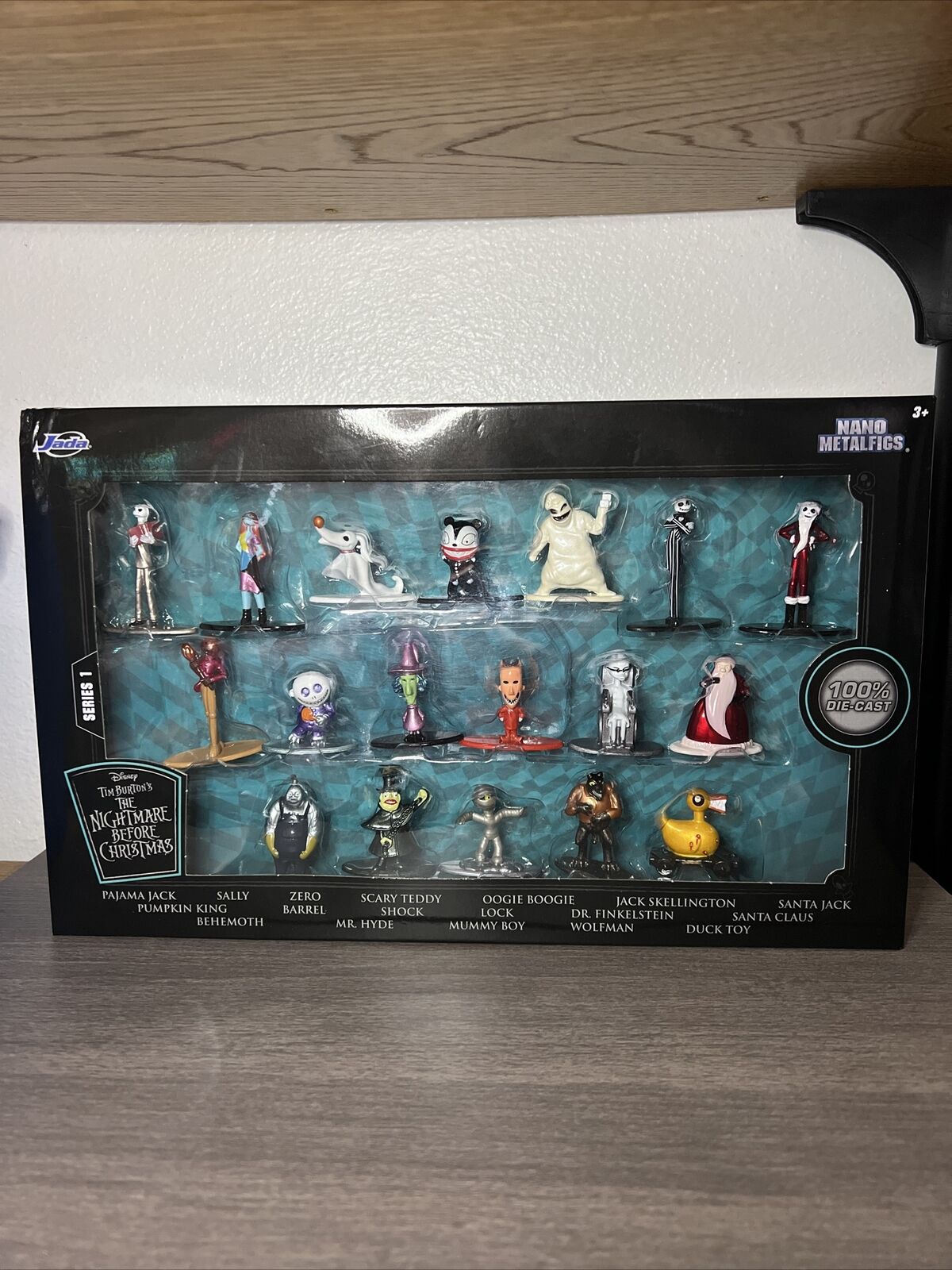 Nightmare Before Christmas Jada Nano Metalfigs Disney 18 Figures Dented Package