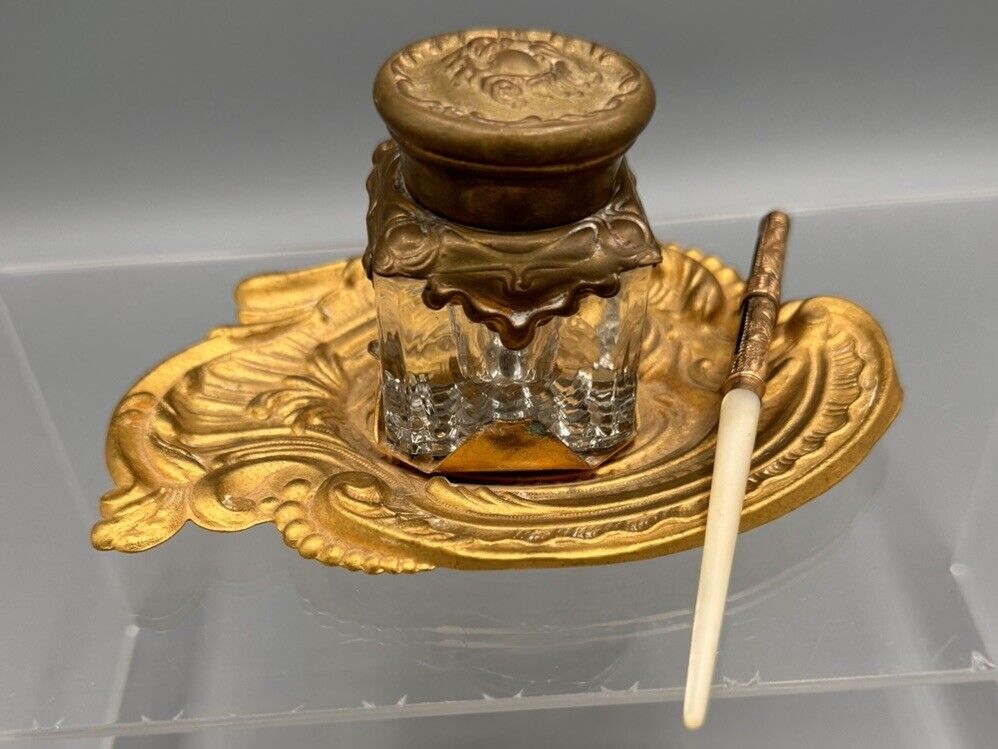 Antique Vintage Ornate Intricate Brass Inkwell Ink Stand Desk Decor  W/ Dip Pen
