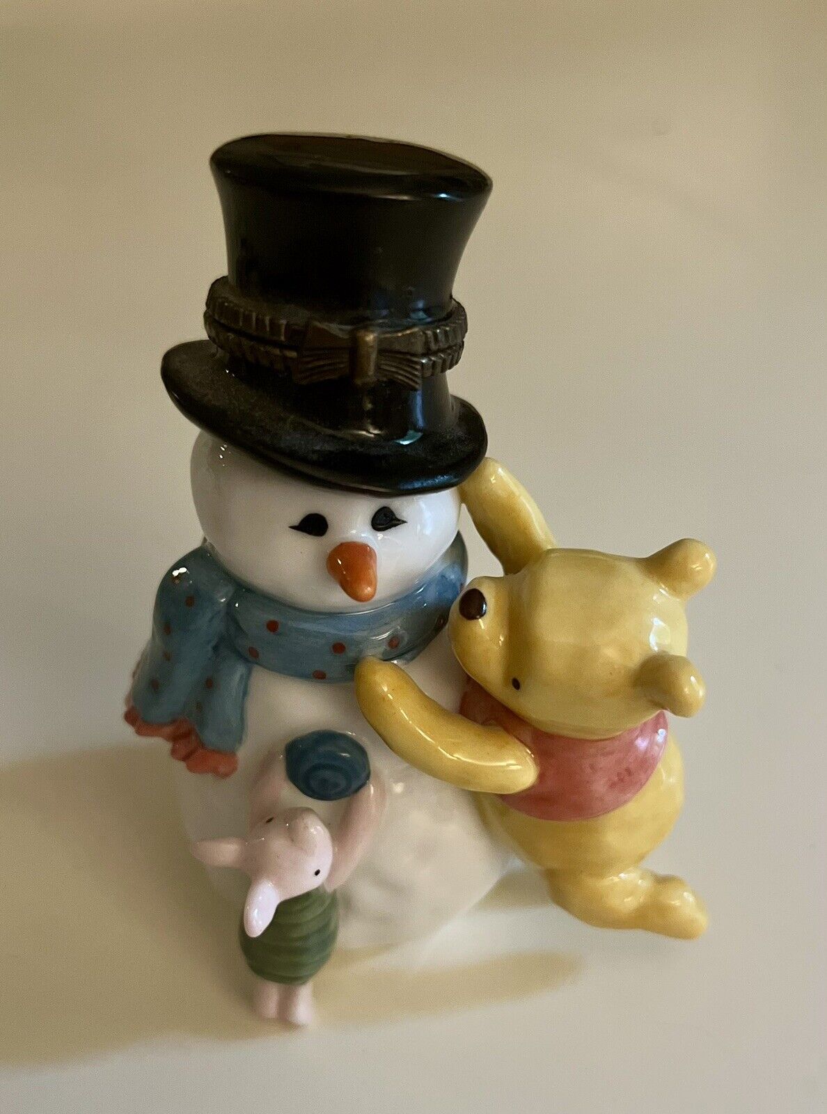 PHB Porcelain Winnie The Pooh Snowman Trinket Box W/ Snowflake, Mint
