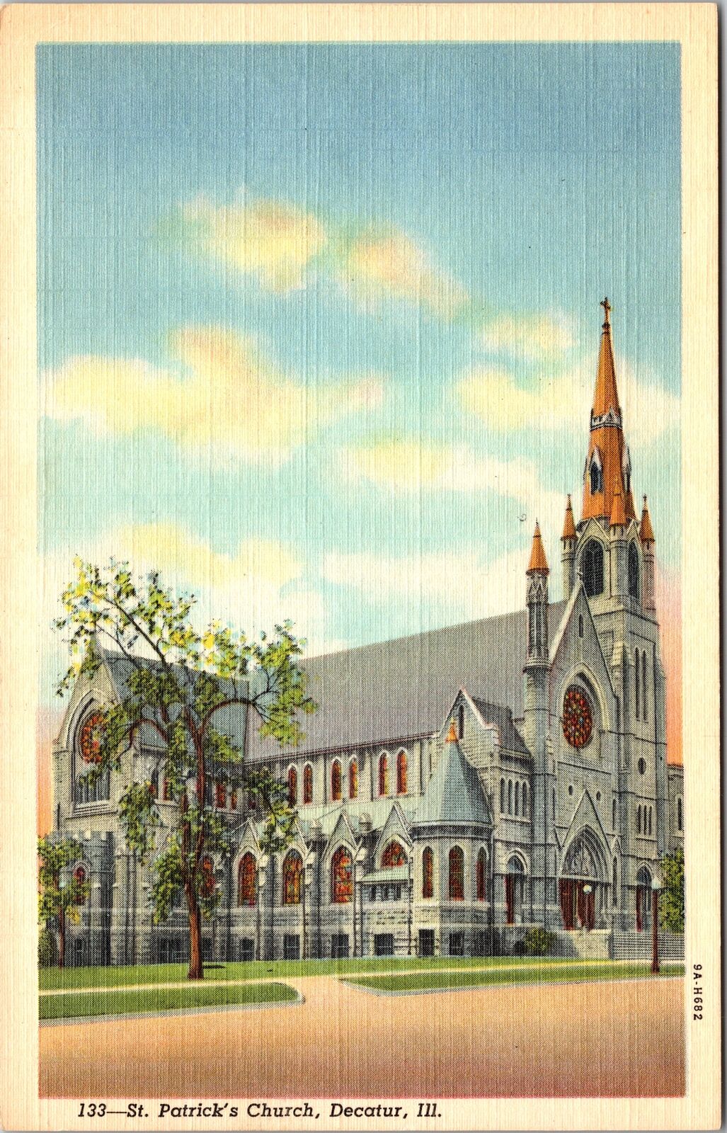 Decatur IL-Illinois, St. Patrick's Church Vintage Souvenir Postcard