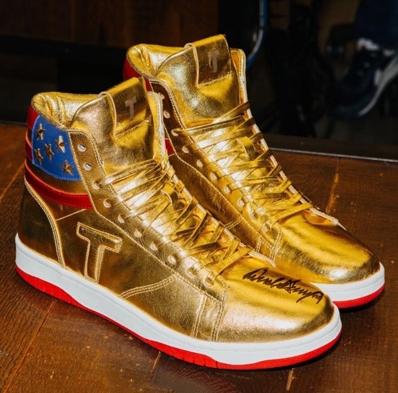 Trump Never Surrender MAGA Gold Pair Shoes (US Size 10) NEW NEVER WORN [NO BOX]