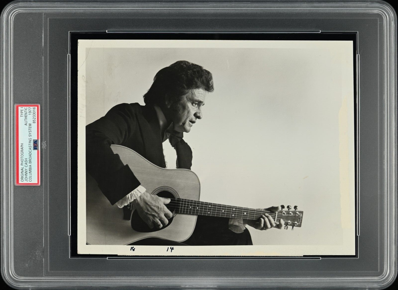 Johnny Cash 1977 CBS Type 1 PSA Authentic Original Vintage Photo 7x9