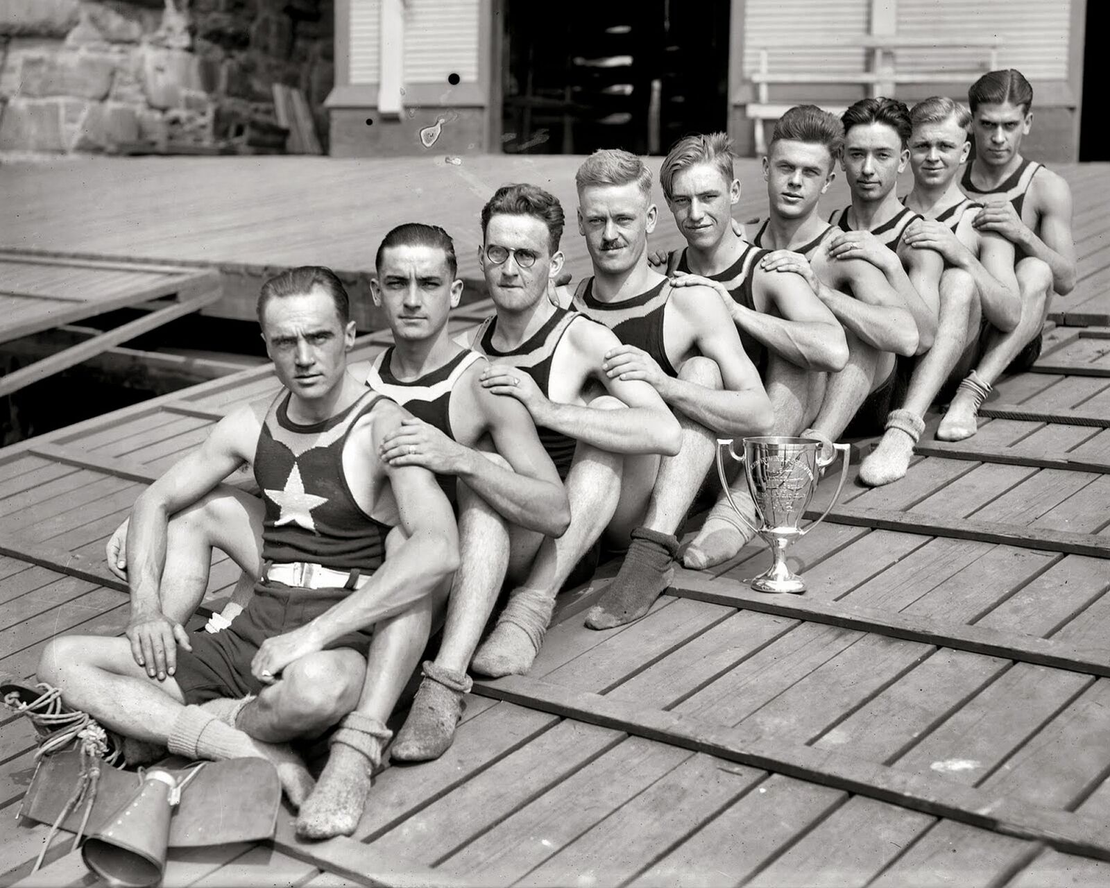 1919 POTOMAC BOAT CLUB Young Men's Rowing Crew 8.5X11 Photo
