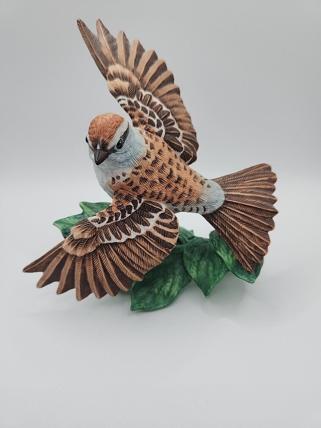 Vintage Lenox CHIPPING SPARROW Garden Bird Collection Fine Porcelain FigurineCIB