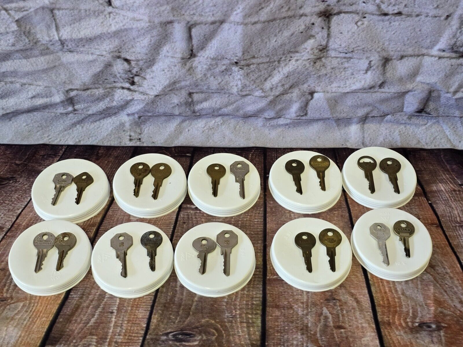 Vintage Assorted Cut Key Lot (80) Keys