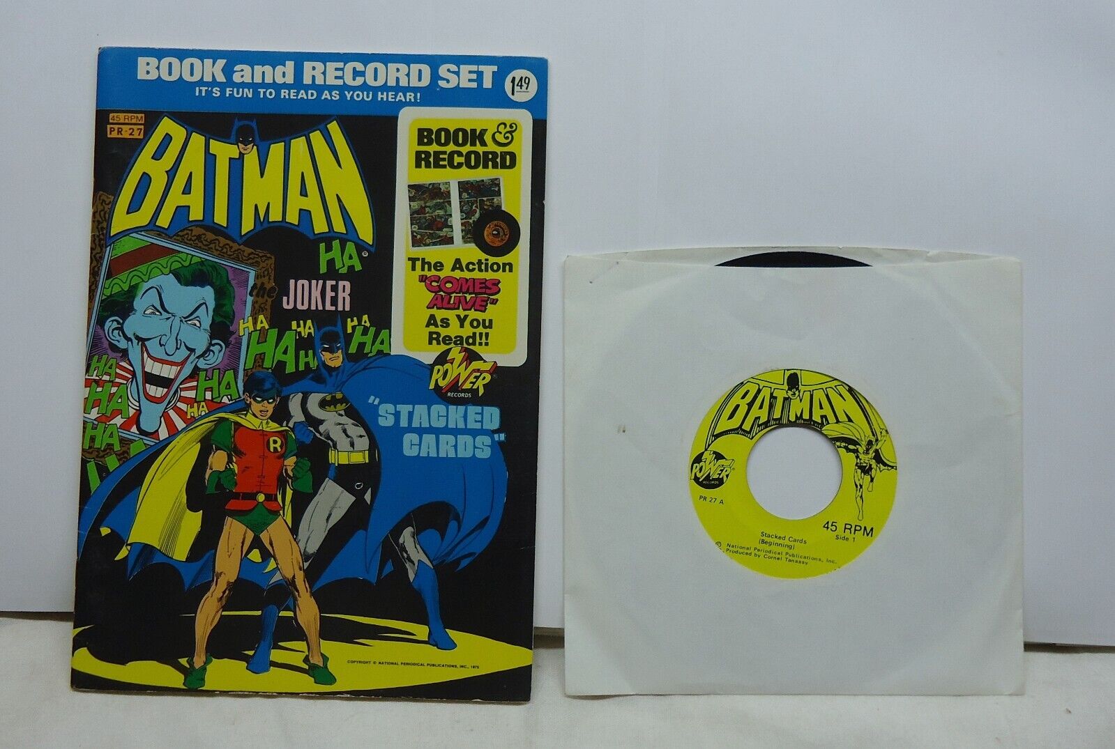 Nice Vintage 1975 Batman & The Joker Stacked Cards Comic Book & 45 Record Set