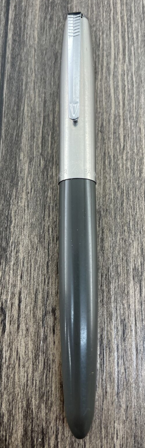 Vintage Grey Parker 21 Fountain Pen With Metal Cap