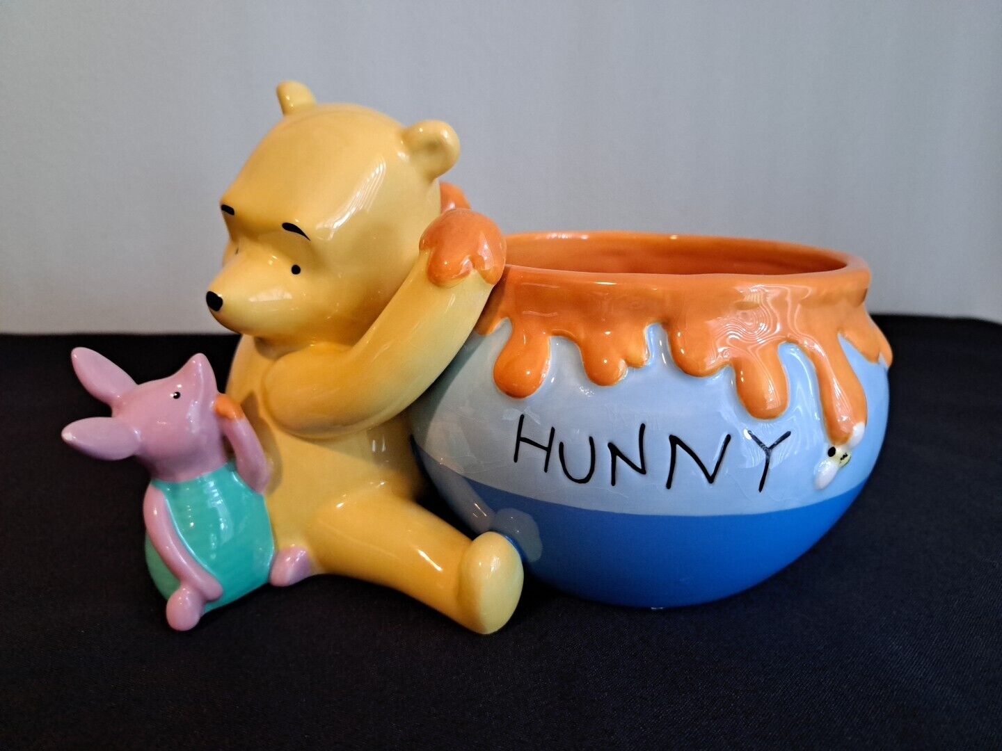 Winnie The Pooh Piglet Hunny Pot Hallmark Flower Pot Rare Hard To Find