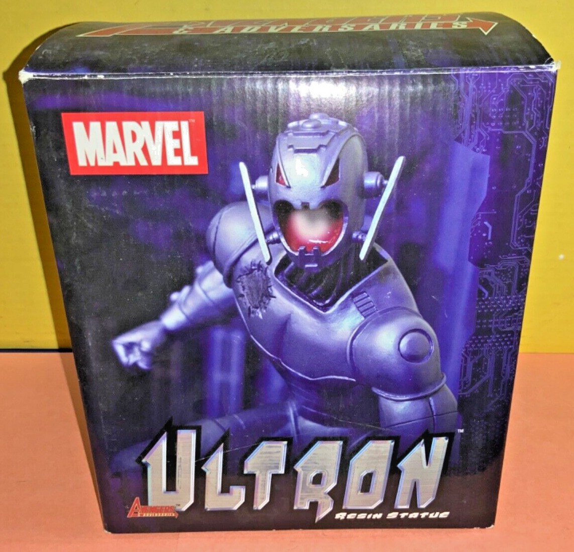 2003 Marvel Diamond Select Ultron Resin Statue Avengers & Adversaries w/ Box