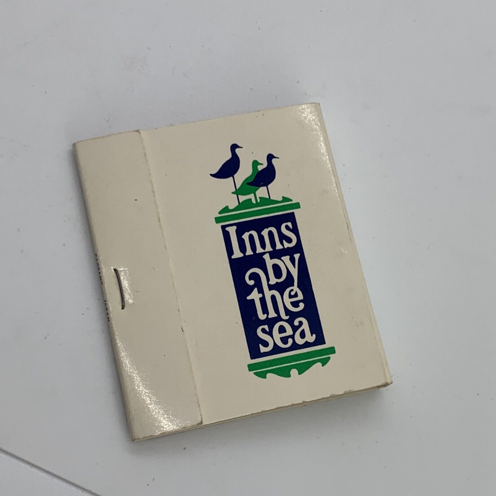 Vintage Inns By The Sea Hotel Motel Matchbook Cover Unstruck