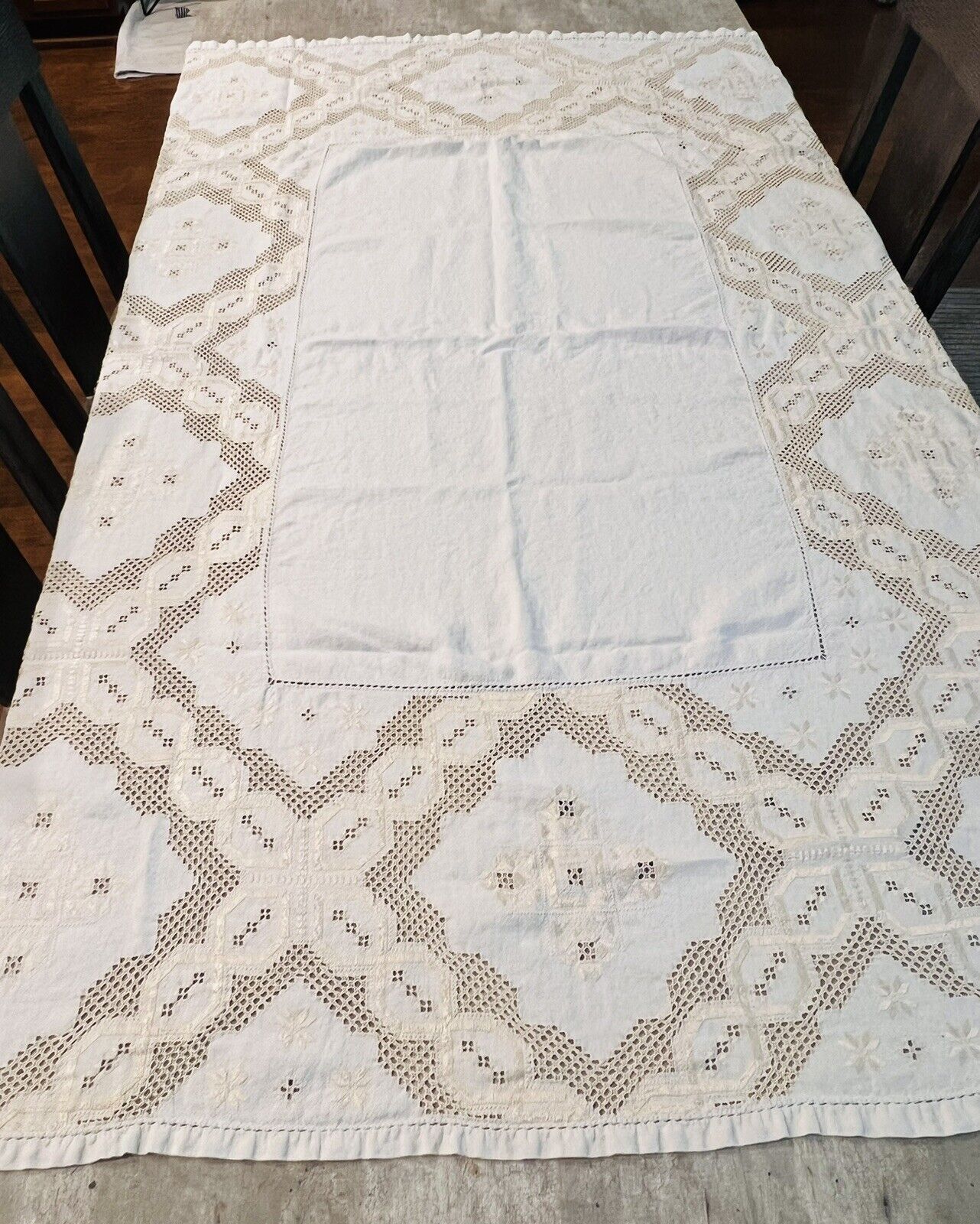 Vintage Embroidery And Crochet Linen Tablecloth In Antique White - 68 x 48
