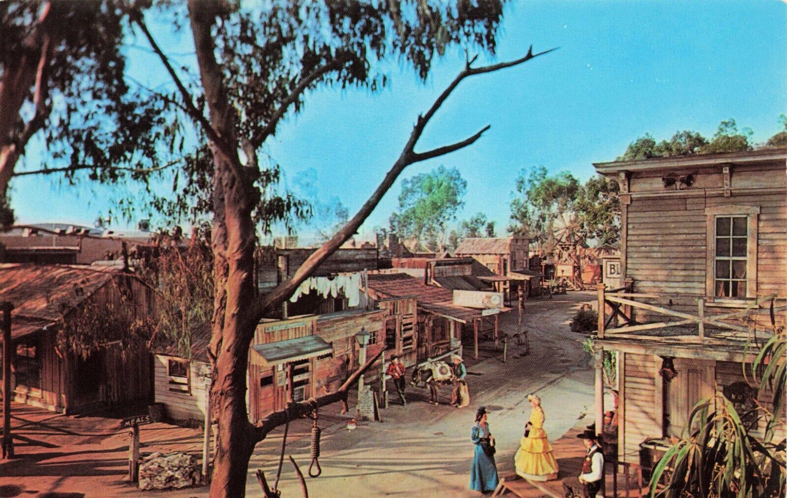 Postcard Main Street, Buena Park, California - Knott's Berry Farm VINTAGE
