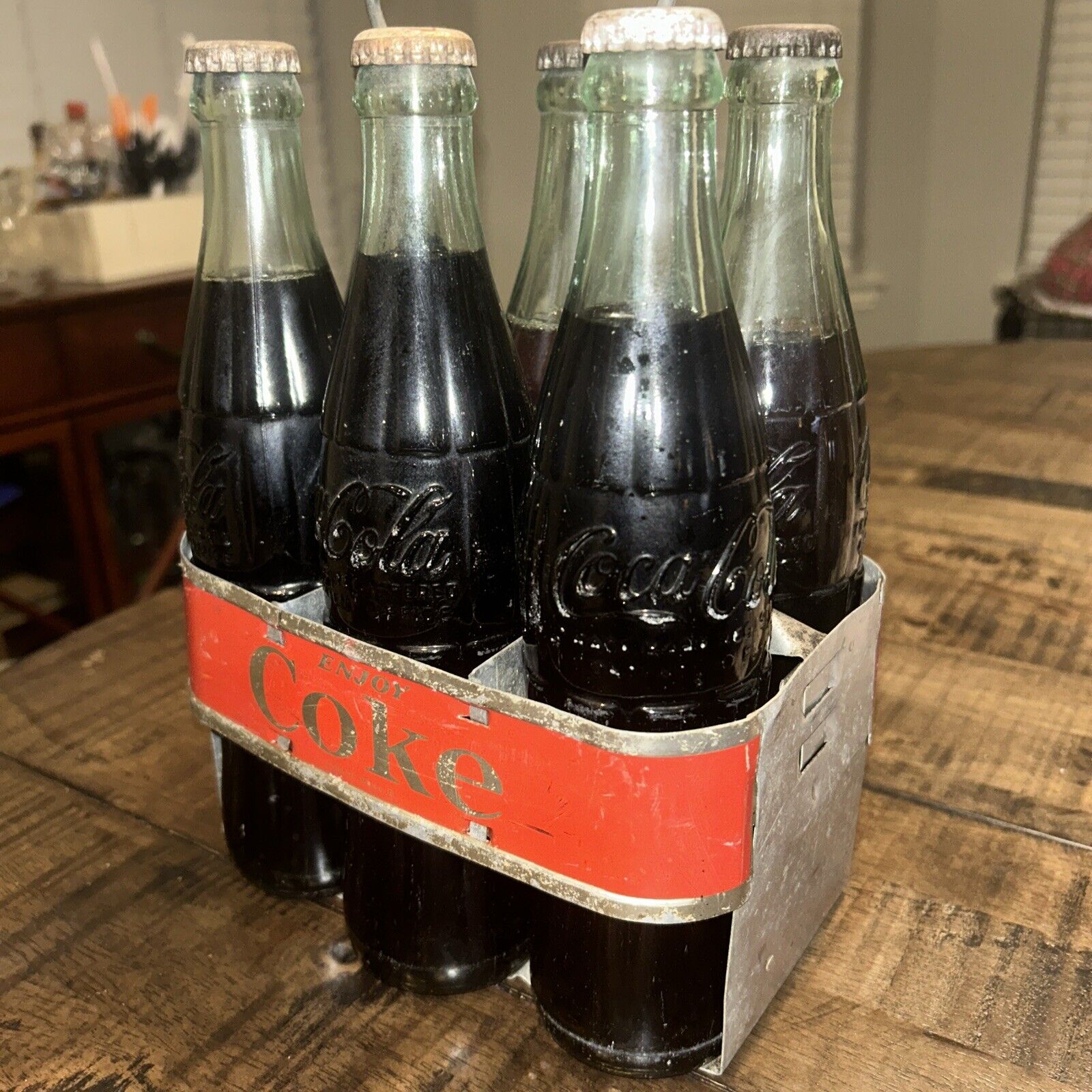 Vintage Coca Cola Metal 6-Pack Bottle Carrier w/Original Bottles- 1945 RARE