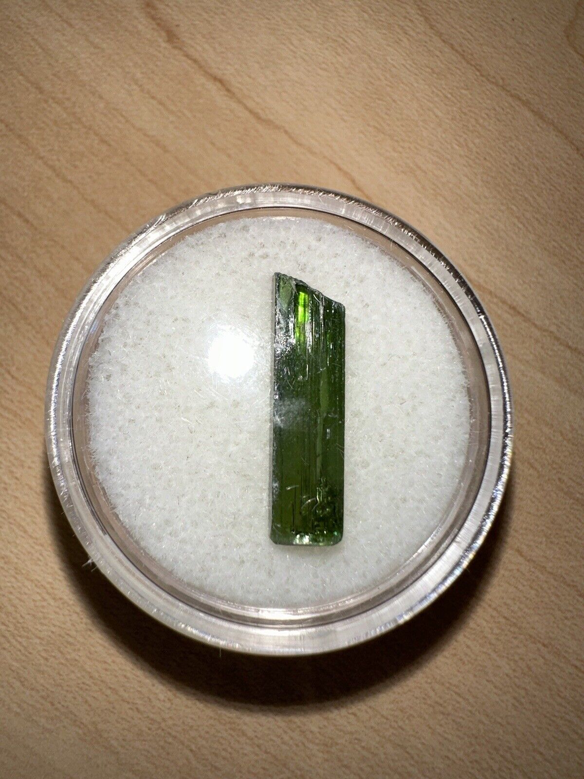Chrome Diopside - Weight 0.85 Grams
