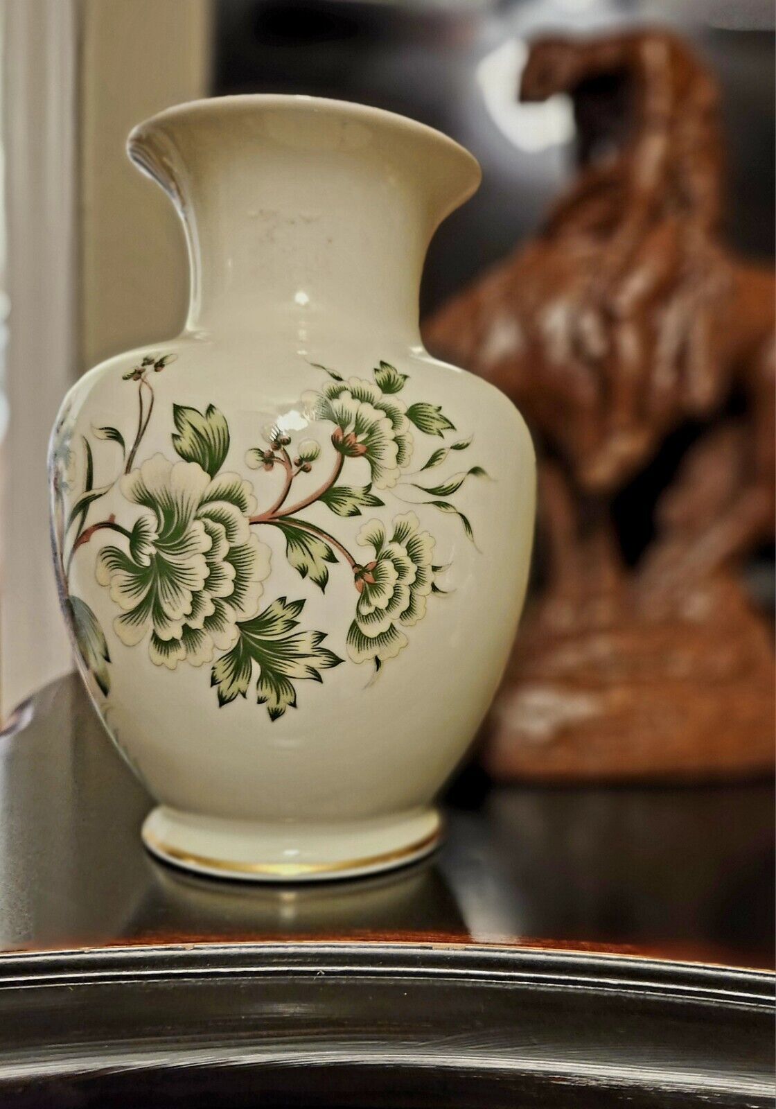Vintage 7 Inch Hollohaza Hungary Porcelain Vase With Floral Design Gold 4834 13 