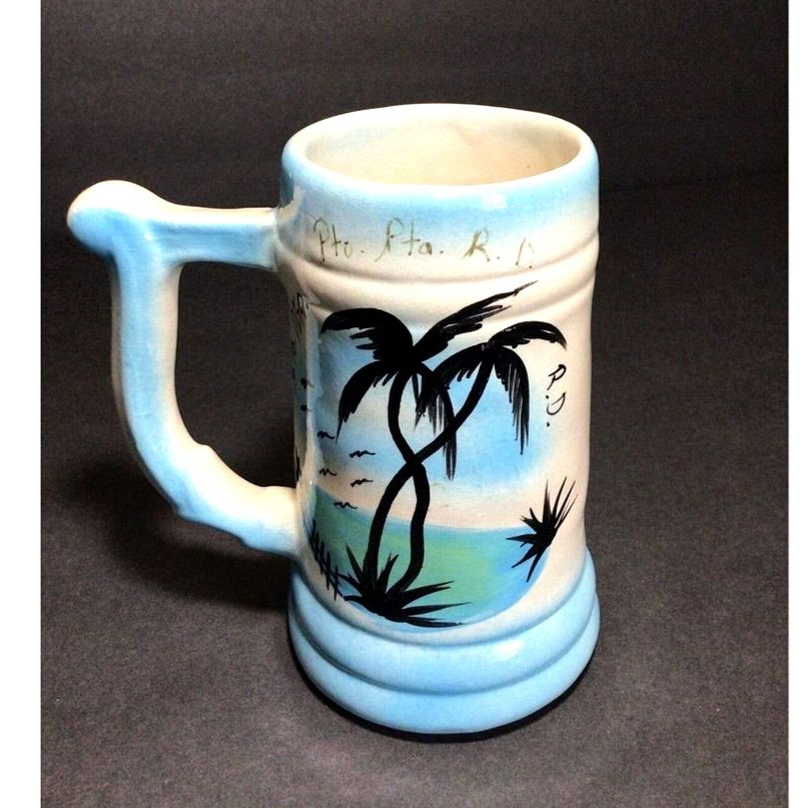 Vintage Cup Republic Dominic Souvenir coffee mug Retro