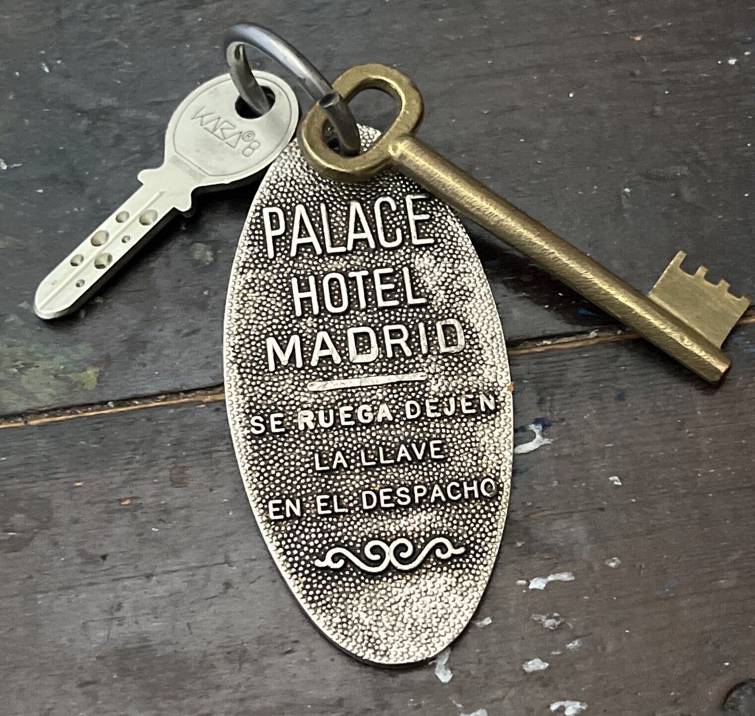Vintage Palace Hotel Room 204  Keys Madrid Spain Heavy Fob Skeleton Two Keys