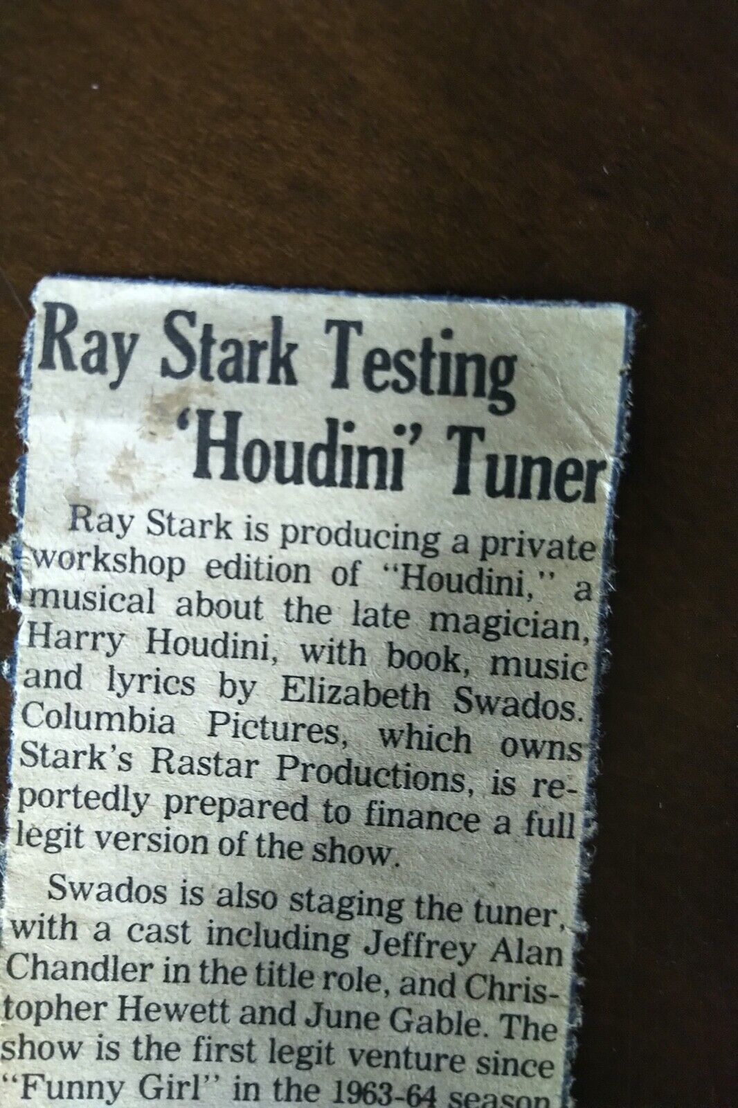 Original Newspaper Article About Ray Stark Houdini
