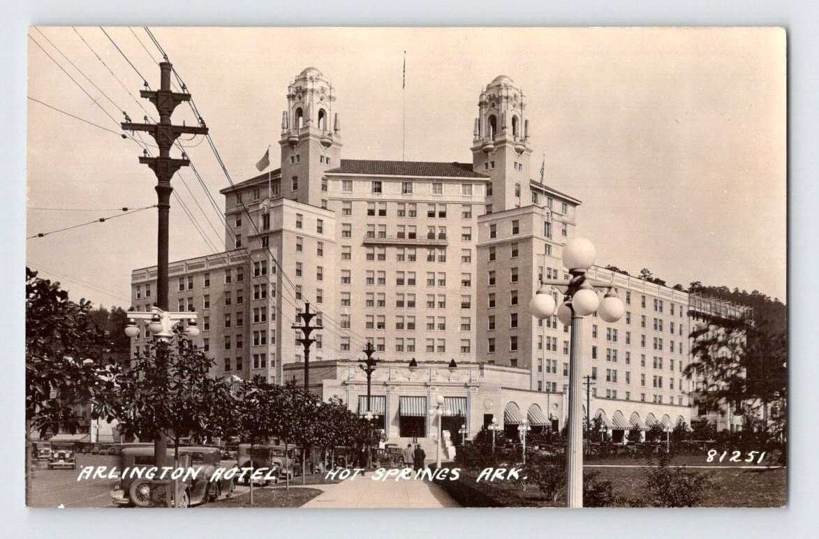 RPPC 1930\'S. HOT SPRINGS, ARK. ARLINGTON HOTEL. POSTCARD RR19