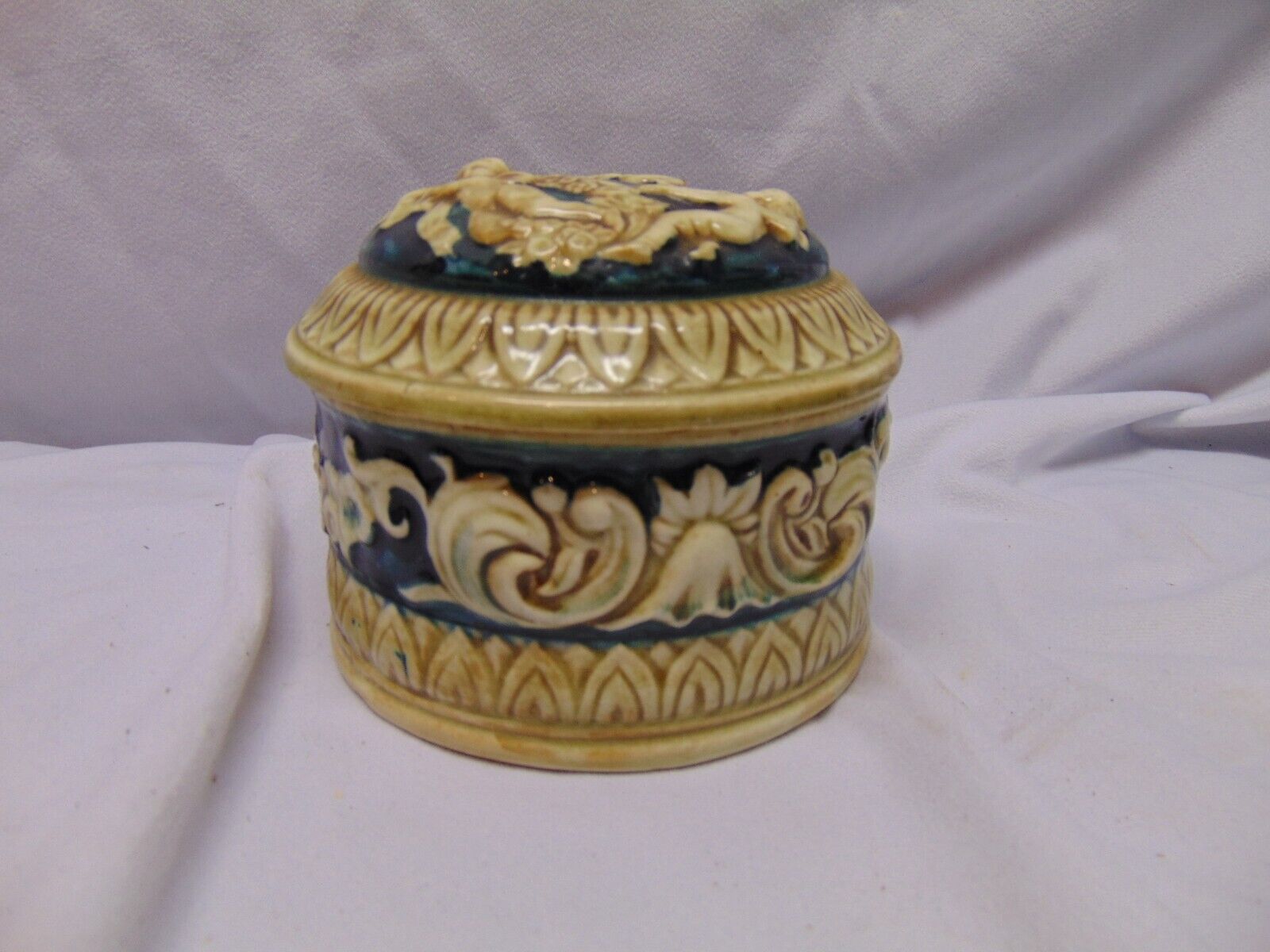Vintage ceramic Morikin Ware covered bowl / jar blue Angel design from Japan