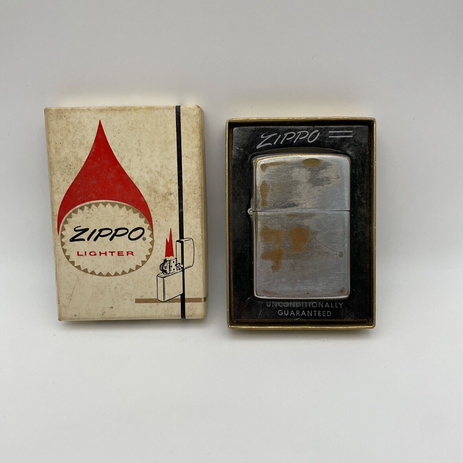Vintage 1977 Zippo Cigarette LIghter #200 Brush Finish in Box Used