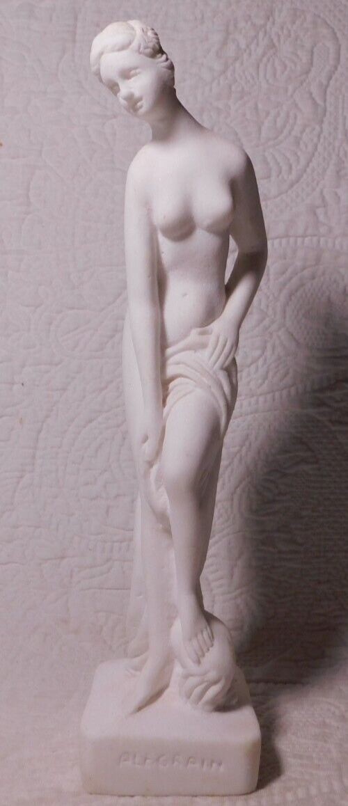 Vintage Norleans 10.5in Venus In The Bath Statue handmade Japan 