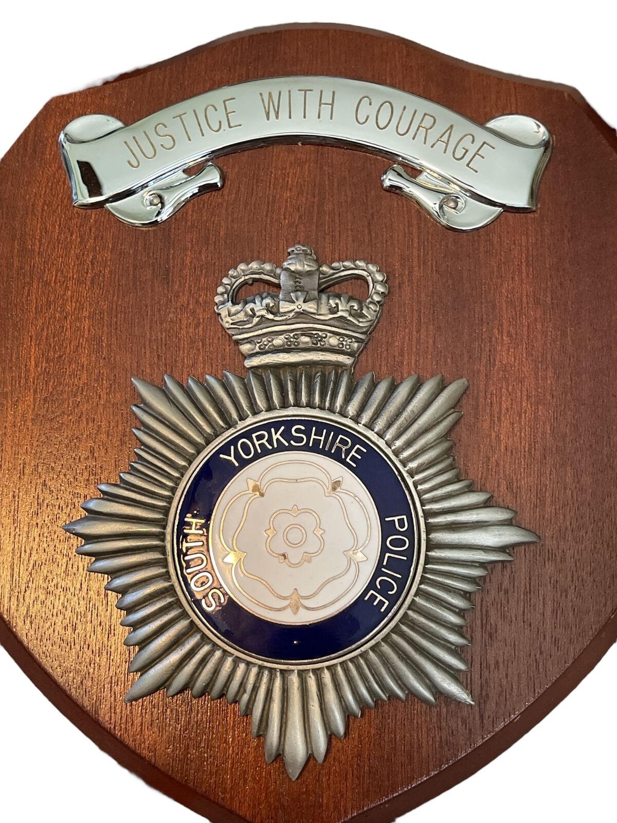 South Yorkshire Police Crest Badge on Wood Plaque UK Jeeves the Jewellers