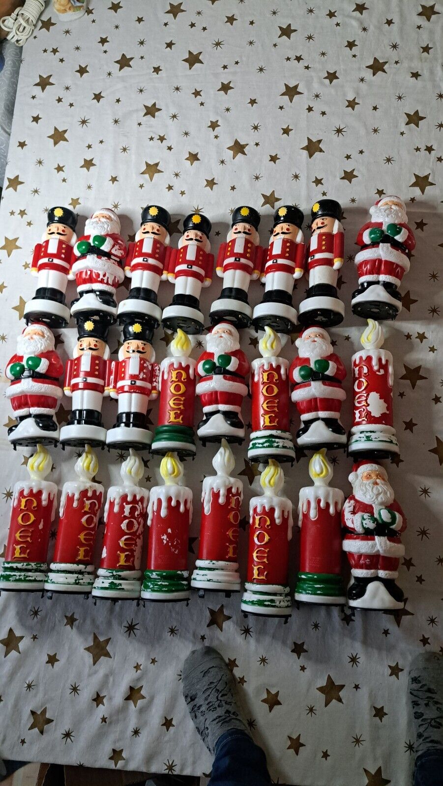 VTG Assortment Soldier, Santa, & Candles 24 Total Christmas Toro Pathway...