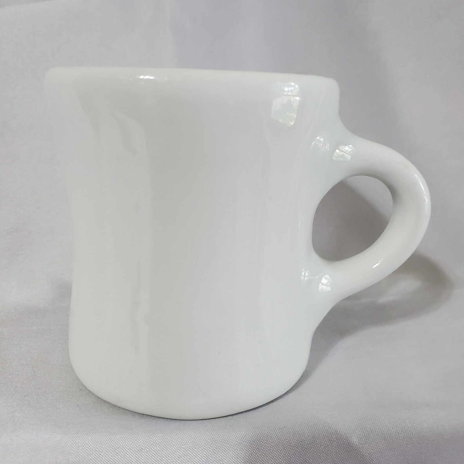 Vintage Heavy 1959 Wellsville China Coffee Cup / Mug