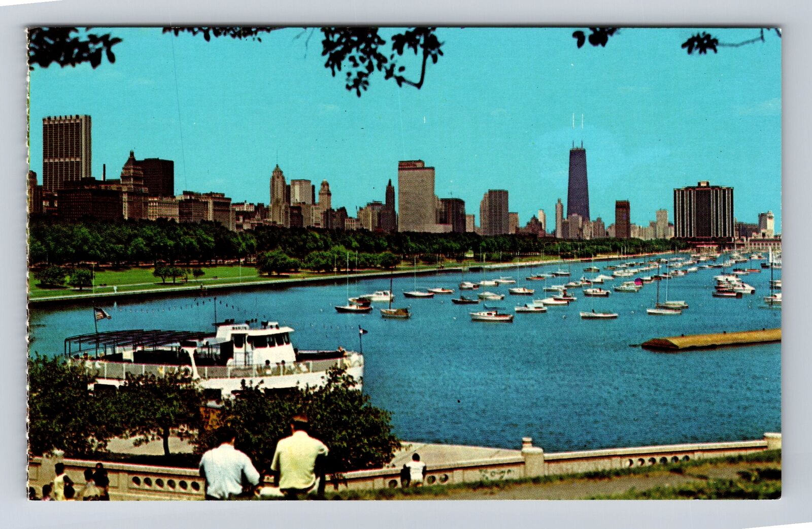 Chicago IL-Illinois, Chicago Skyline, Antique Vintage Souvenir Postcard