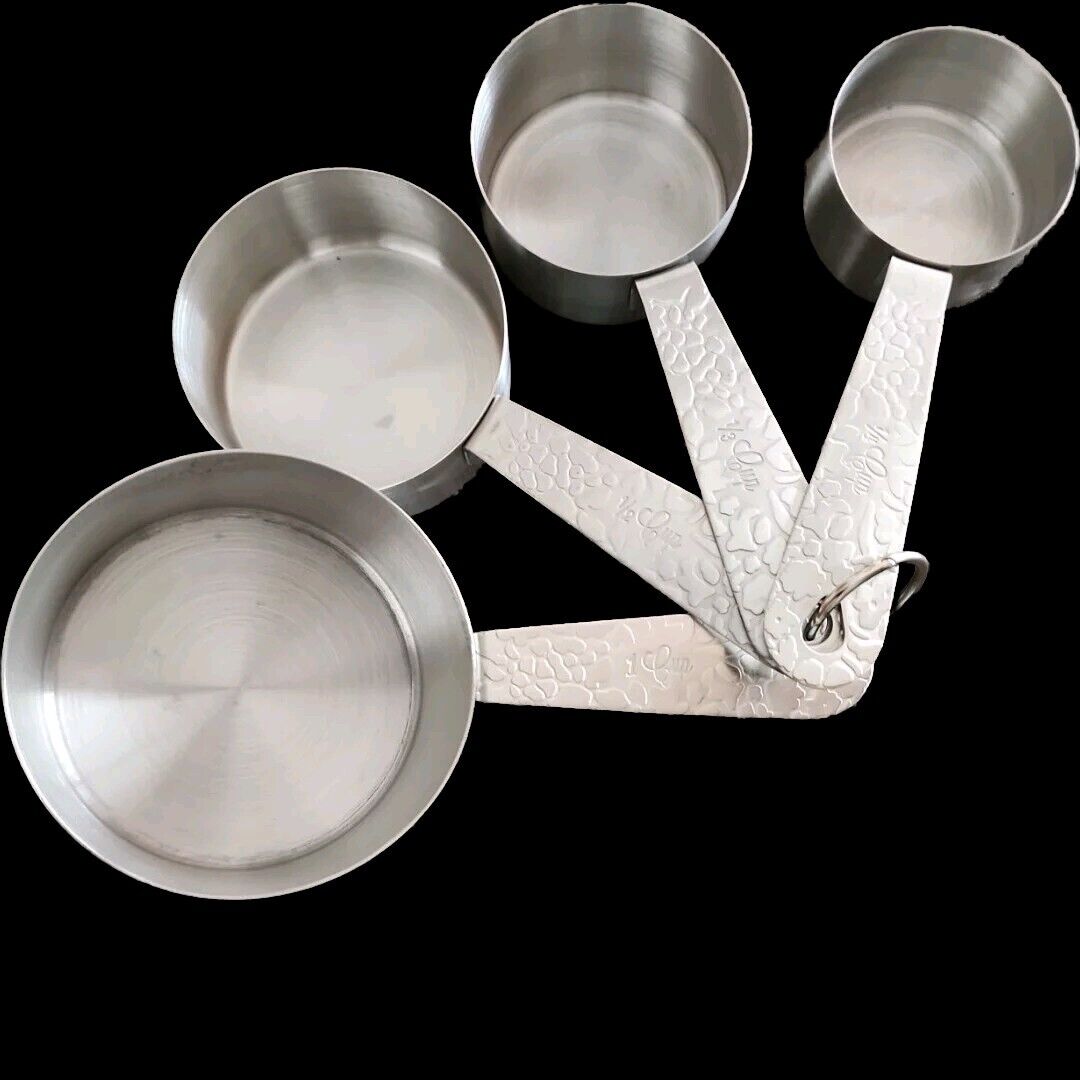 Pioneer Woman ~ Set of Four (4) Stainless Steel Measuring Cups ~ Breezy Blossom