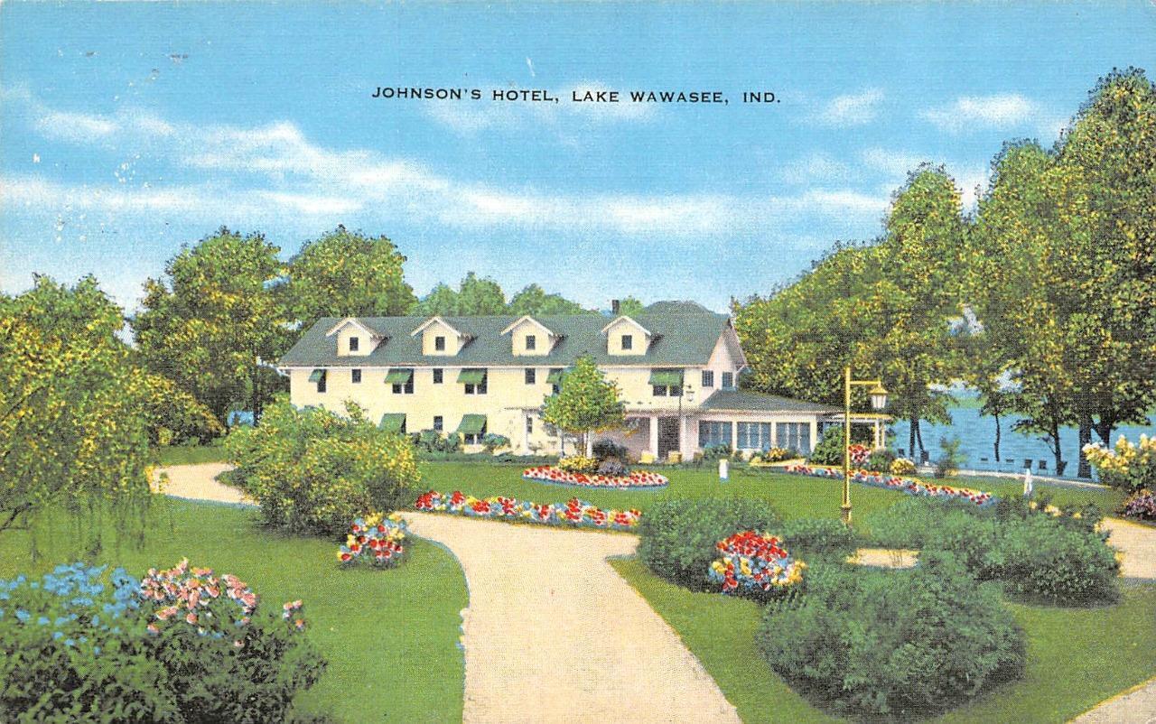 Syracuse, IN Indiana   JOHNSON\'S HOTEL~LAKE WAWASEE   ca1940\'s Linen Postcard
