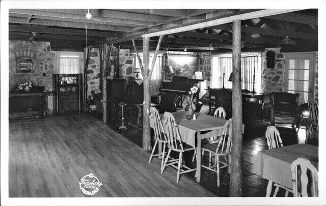 Big Falls Lodge, Fallsvale, California 1950s OLD PHOTO