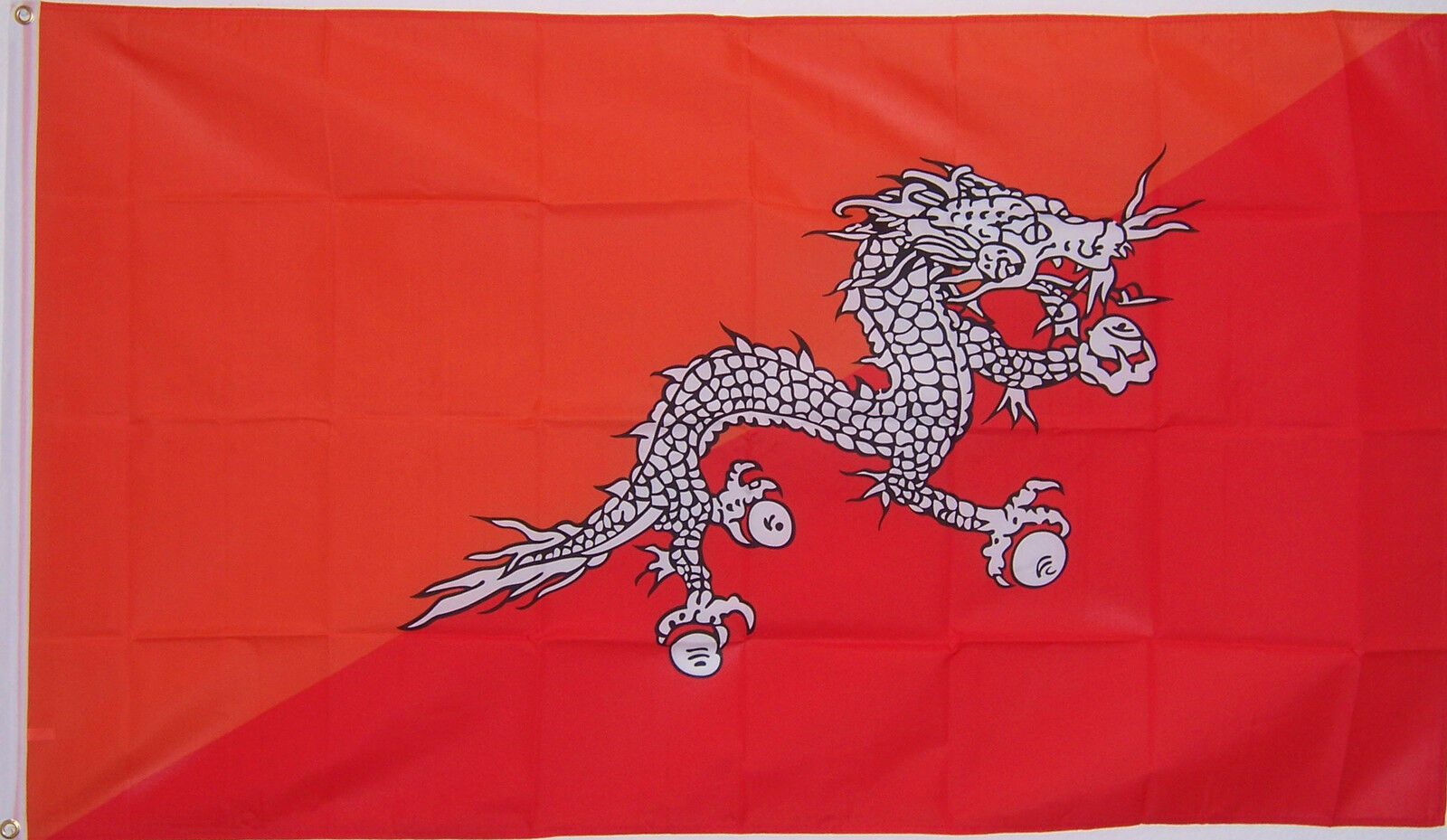 NEW 3ftx5ft BHUTAN DRAGON FLAG