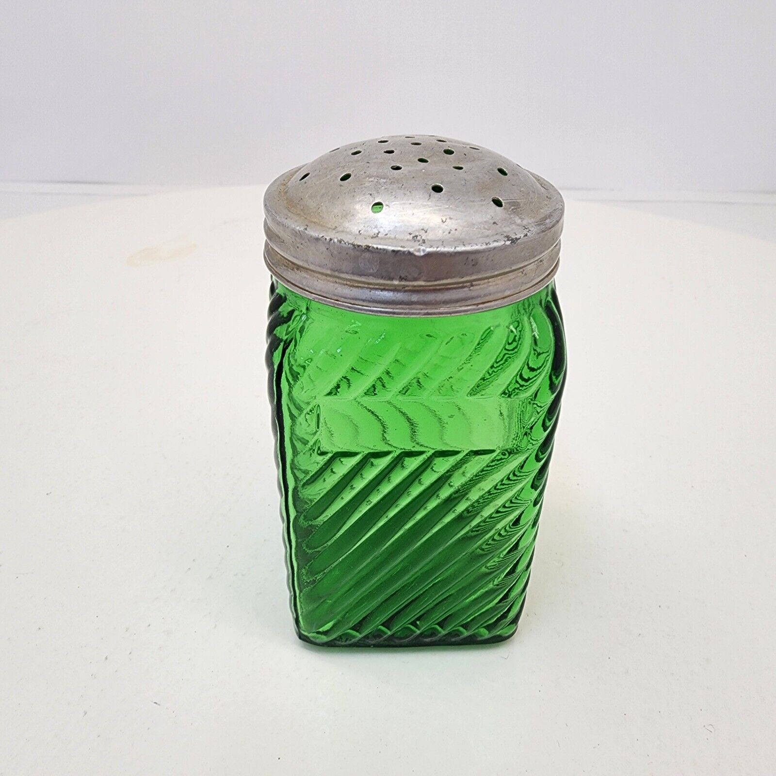 Vintage Green Depression Glass Salt or Pepper Shaker With Lid Waffle Design