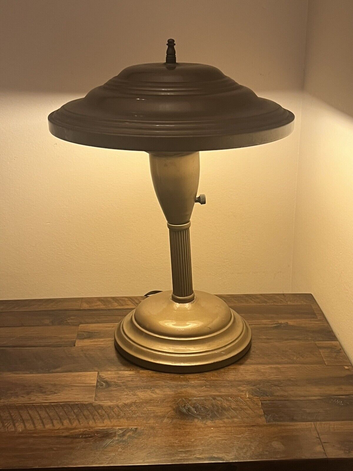 VTG Mid-Century Modern Space Age Table Desk UFO Flying Saucer Lamp 1960's