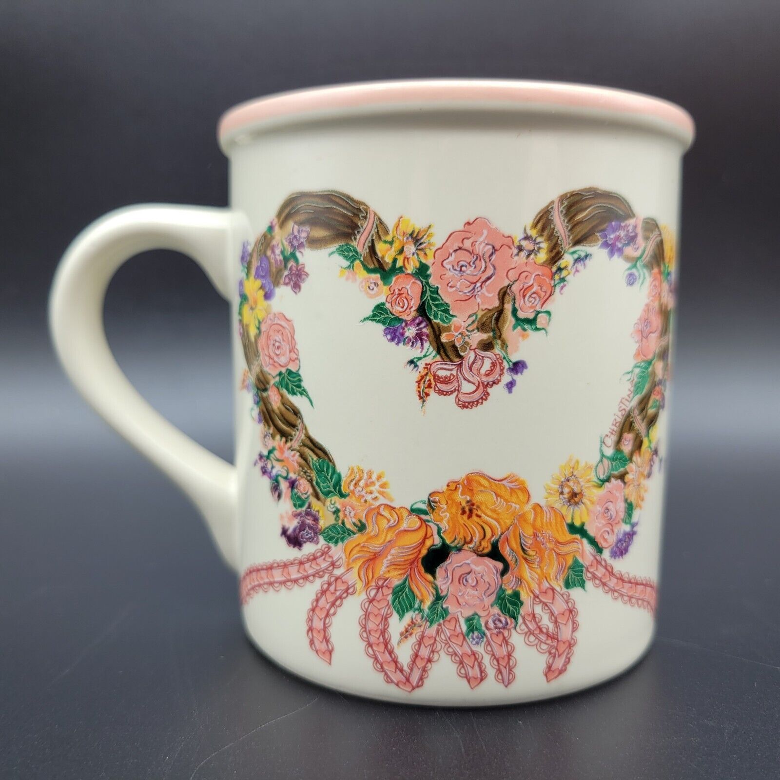 Vintage 1989 Potpourri Press Chelsea Wreath Pink Heart Flower Wreath Coffee Mug