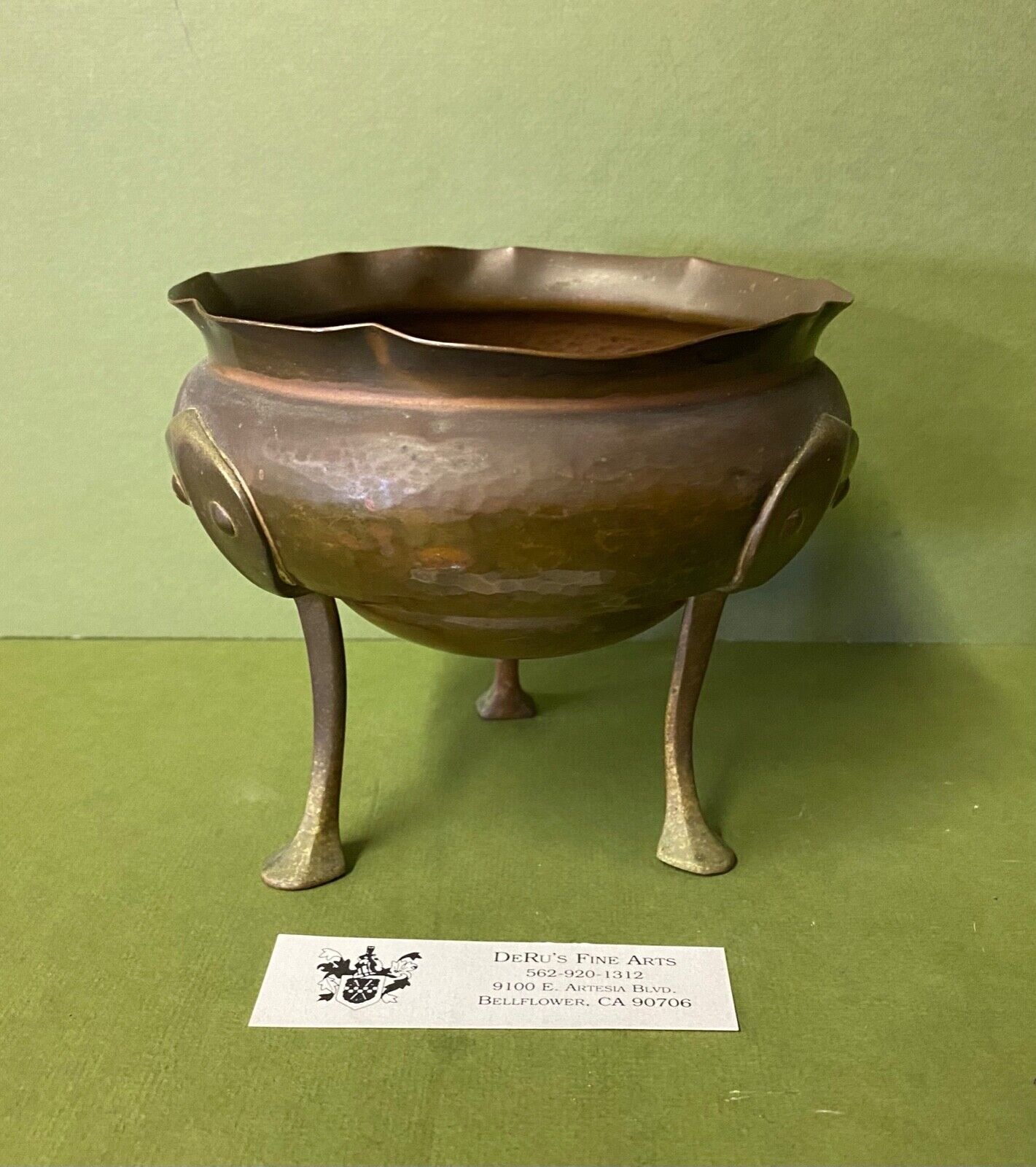 Carl Deffner German Jugendstil Art Nouveau Hammered Copper Footed Bowl Vintage