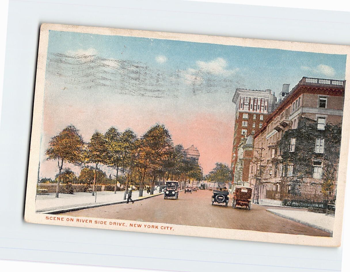 Postcard Scene On River Side Drive, New York City, New York