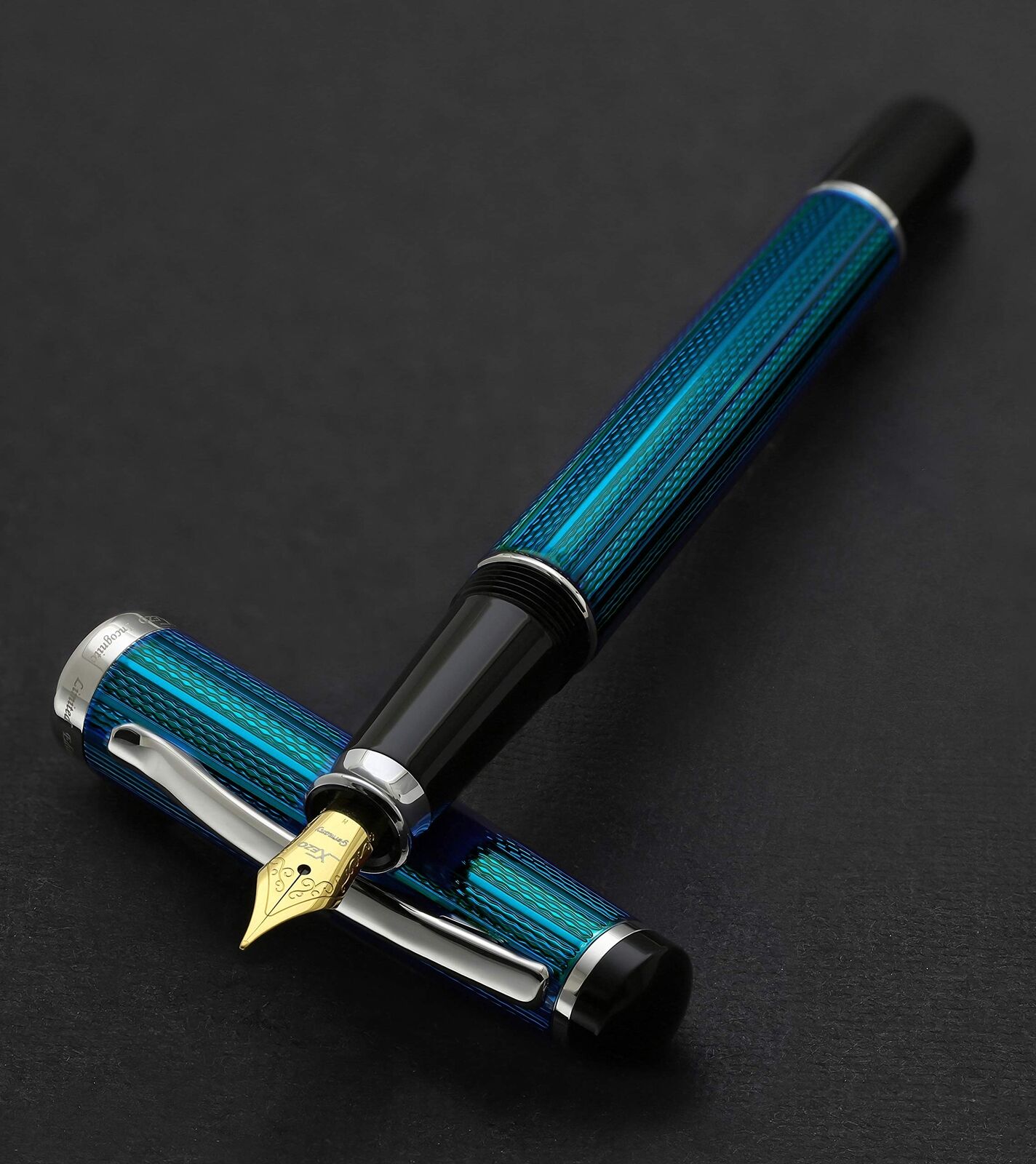 Xezo Incognito Diamond Cut Serial Medium Fountain Pen Deep Blue Lacquer