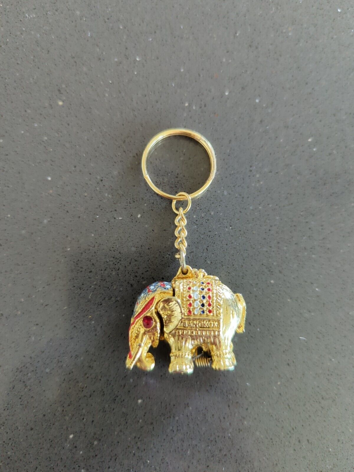 Vtg Gold Indian Elephant Keychain Ornate Key ring pill spring compartment C94