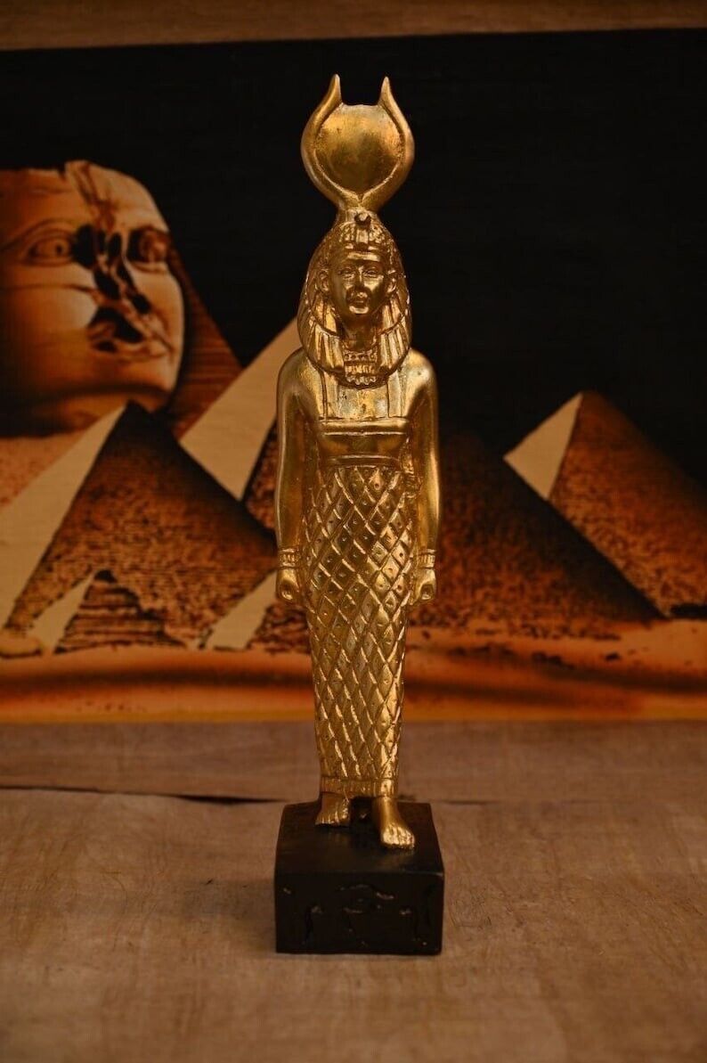 golden Hathor statue-Goddess of heaven,love, beauty, happiness-in ancient