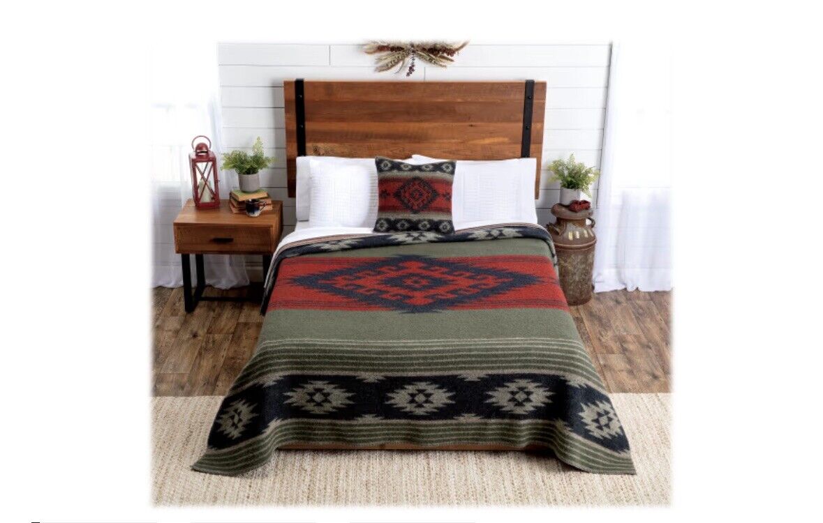 White River Home Upper Mesa Falls Reversible Wool Blanket