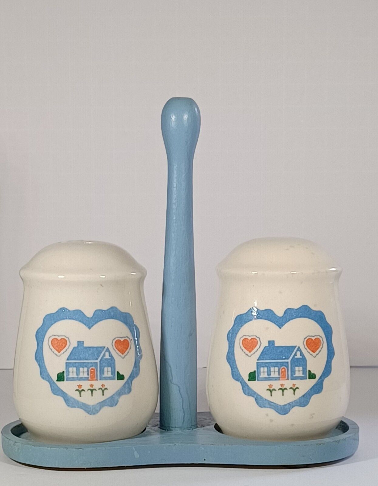 Ceramic Farmhouse & Hearts Salt & Pepper Shakers w/Stand Blue Cottagecore